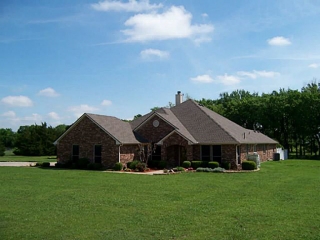 Home at 606 County Road 4444 Trenton Texas 75490
